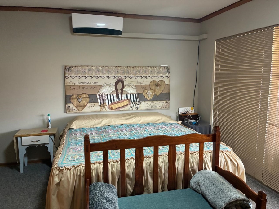 3 Bedroom Property for Sale in Fleurdal Free State